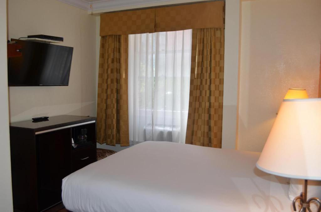 Post Hotel 2*