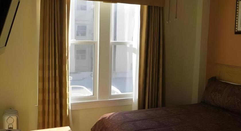 Hotel Post 2*