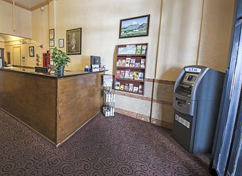 Post Hotel